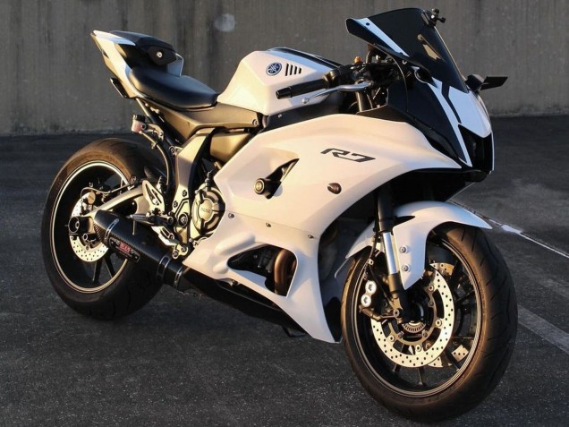 Carénages Moto Yamaha YZF R7 2021-2024 - Blanc Brillant