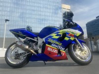 Mon expérience a été très bonne. Ils ont été efficaces dans la communication et prêts à faire tout ce qu'il fallait pour que le kit soit conforme à mes spécifications et à mon approbation. Ils se sont assurés que j'étais 100 % satisfait du produit.